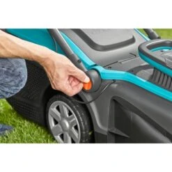 Gardena Akku-Rasenmäher Set PowerMax Li-40/37 Inkl. Akku Und Ladegerät 16 Gardena Akku-Rasenmäher Set PowerMax Li-40/37 Inkl. Akku Und Ladegerät -Haushaltswaren Geschäft 31 3050 4078500031097 pt04