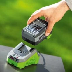 LUX 20 V Li-Ion Akku 1 PowerSystem 2 Ah 12 LUX 20 V Li-Ion Akku 1 PowerSystem 2 Ah -Haushaltswaren Geschäft 4007871960514 A 02