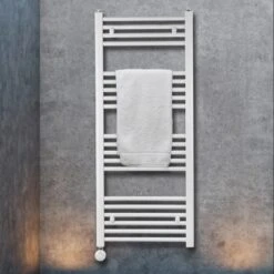 Elektrischer Badheizkörper Wuppertal Mit Programmierbarem Thermostat 600 W 9 Elektrischer Badheizkörper Wuppertal Mit Programmierbarem Thermostat 600 W -Haushaltswaren Geschäft 787115155 A01 040719 RET01